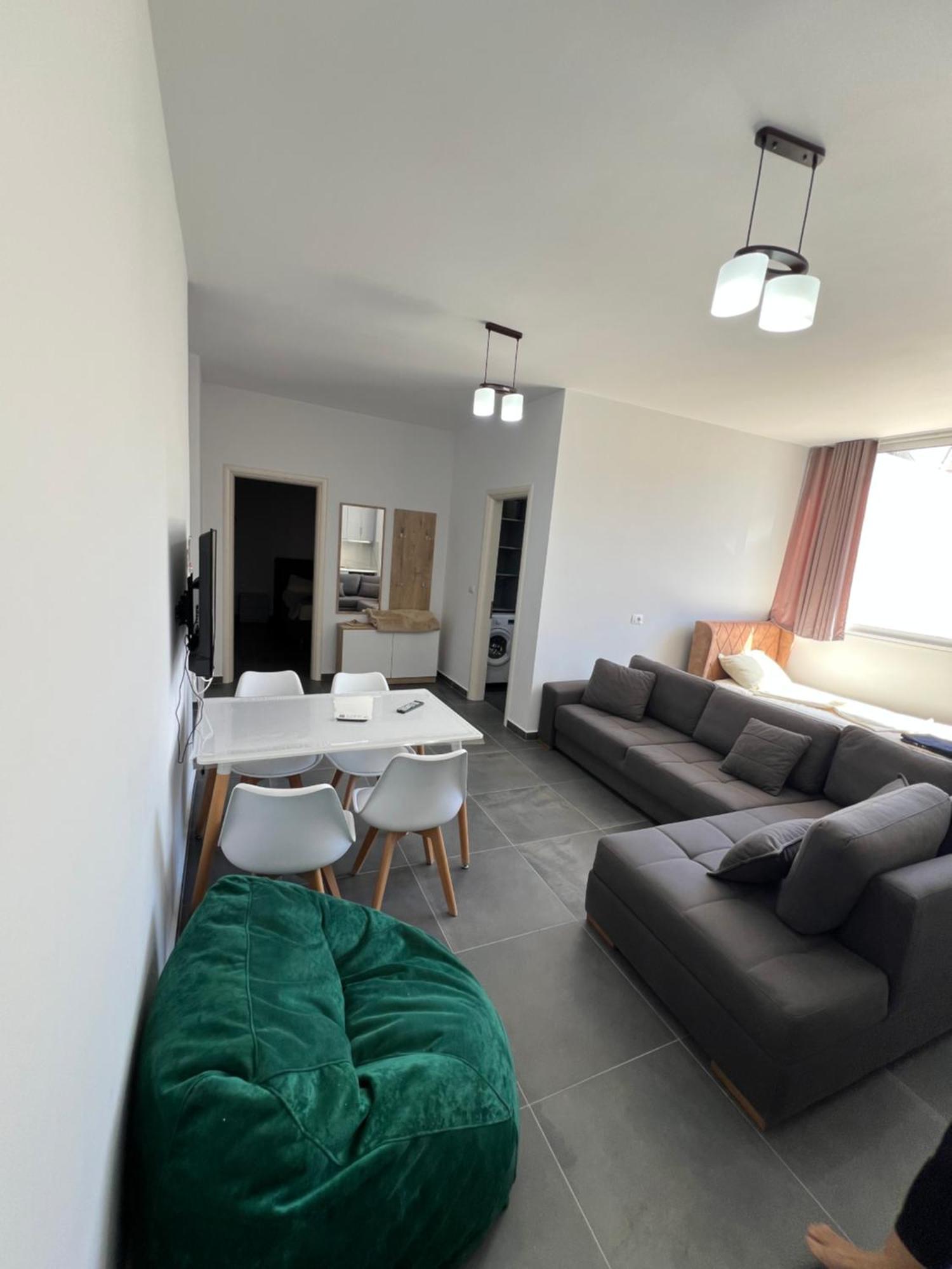 Deda Apartments Sarandë Buitenkant foto